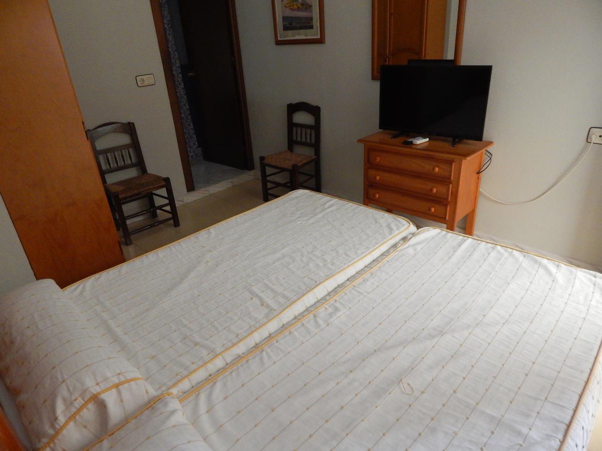 Hostal Cristina Chipiona Bagian luar foto
