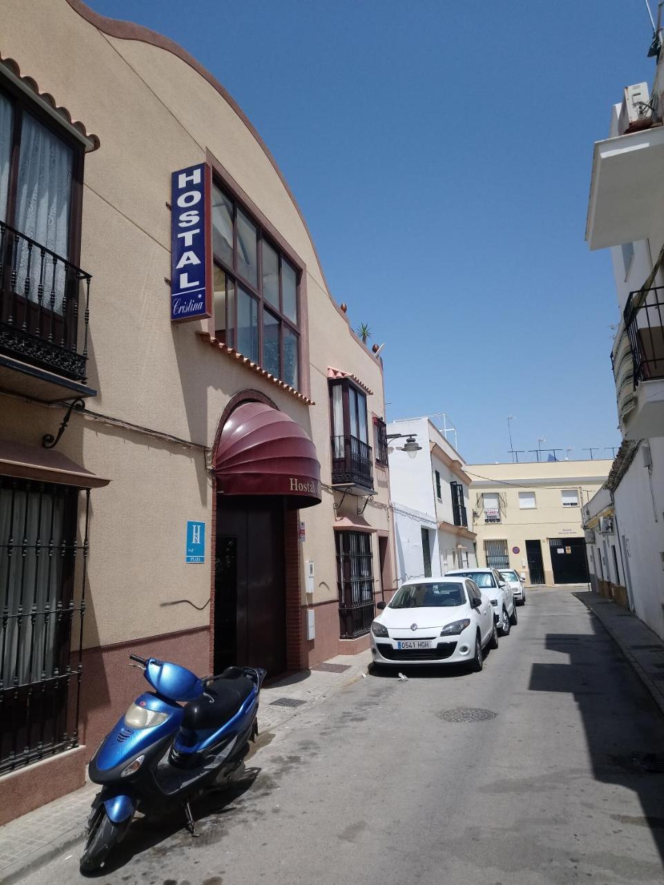 Hostal Cristina Chipiona Bagian luar foto